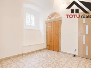 Prodej bytu 3+1, Kuks, 91 m2