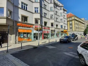 Pronájem kanceláře, Ostrava - Moravská Ostrava, náměstí Msgre Šrámka, 120 m2