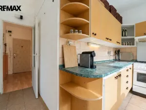 Prodej bytu 2+1, Hradec Králové - Třebeš, Milady Horákové, 50 m2