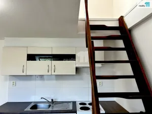 Pronájem bytu 3+kk, Praha - Hrdlořezy, Českobrodská, 75 m2