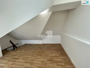 Pronájem bytu 3+kk, Praha - Hrdlořezy, Českobrodská, 75 m2