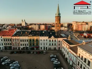 Prodej bytu 3+kk, Frýdek-Místek, Zámecké nám., 89 m2