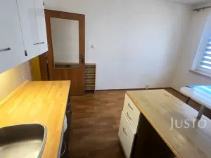 Pronájem bytu 1+1, Písek - Budějovické Předměstí, nábřeží 1. máje, 42 m2