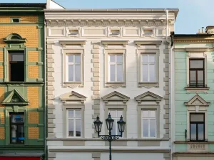 Prodej bytu 2+kk, Frýdek-Místek, Zámecké nám., 89 m2