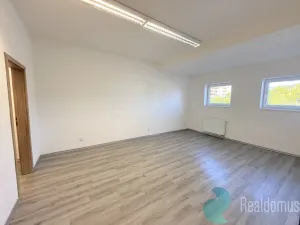 Pronájem kanceláře, Český Krumlov, Budějovická, 72 m2