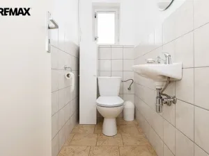 Prodej rodinného domu, Sezemice - Kladina, 202 m2