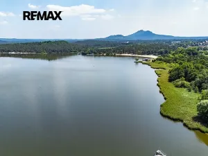 Prodej komerčního pozemku, Doksy, 3913 m2