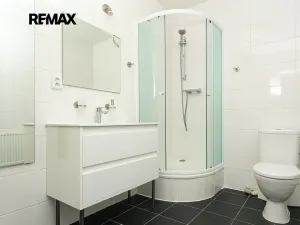 Pronájem rodinného domu, Praha - Nebušice, Na Malé Šárce, 302 m2