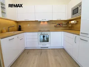 Prodej bytu 4+kk, Pardubice, Husova, 132 m2