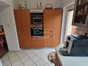 Pronájem bytu 2+kk, Pardubice, V Ráji, 50 m2