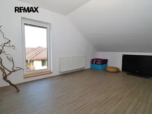 Prodej rodinného domu, Mikulovice, V Loučkách, 231 m2