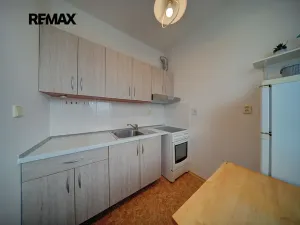 Pronájem bytu 1+1, Poděbrady, Čechova, 34 m2