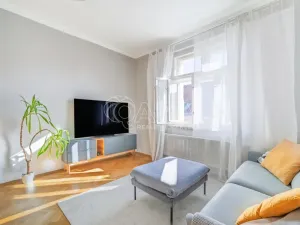 Prodej bytu 3+1, Praha - Vršovice, Charkovská, 77 m2