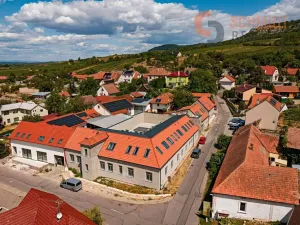 Prodej bytu 3+kk, Bavory, 67 m2
