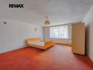 Prodej rodinného domu, Kladruby, Husova, 131 m2