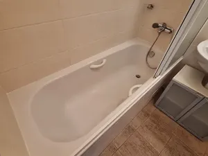 Pronájem bytu 2+kk, Praha - Holešovice, Malá Plynární, 51 m2