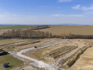 Prodej pozemku pro bydlení, Komárov, 729 m2