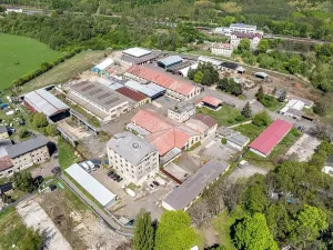 Dražba výrobních prostor, Kadaň, 11945 m2