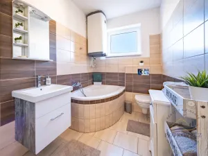 Prodej rodinného domu, Všejany, Na Prstýnku, 256 m2