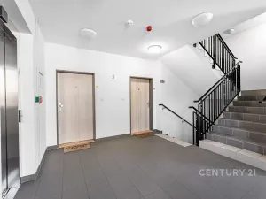 Prodej bytu 1+kk, Praha - Modřany, Soukalova, 38 m2