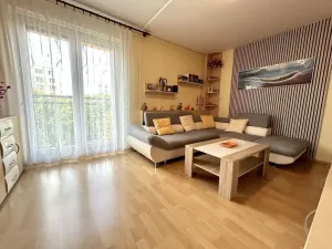 Prodej bytu 3+1, Pardubice, Bartoňova, 64 m2