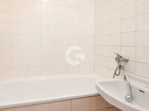 Prodej bytu 3+1, Zlín - Malenovice, Husova, 69 m2