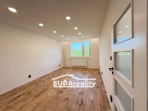 Prodej bytu 2+kk, Otrokovice, J. Jabůrkové, 58 m2