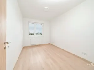 Pronájem bytu 2+kk, Praha - Strašnice, Strančická, 52 m2