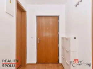 Pronájem bytu 1+kk, Praha - Libeň, Matějkova, 49 m2