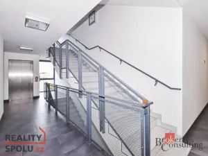 Pronájem bytu 2+kk, Praha - Libeň, Matějkova, 49 m2