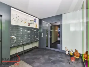 Pronájem bytu 2+kk, Praha - Libeň, Matějkova, 49 m2