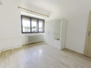 Prodej rodinného domu, Račiněves, 574 m2