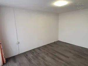 Pronájem bytu 1+1, Kralupy nad Vltavou - Lobeček, Krakovská, 34 m2