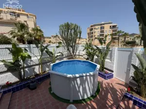 Prodej rodinného domu, Guardamar del Segura, Alicante, Španělsko, 270 m2