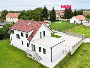Prodej rodinného domu, Žižice - Osluchov, 248 m2