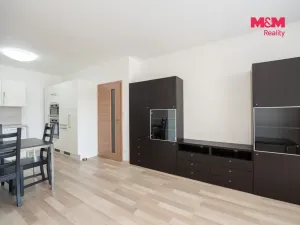 Pronájem bytu 2+kk, Hradec Králové - Třebeš, Svatojánská, 49 m2