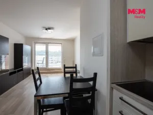 Pronájem bytu 2+kk, Hradec Králové - Třebeš, Svatojánská, 49 m2