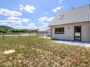 Prodej bytu 4+kk, Dlouhá Ves, 69 m2