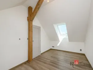 Prodej bytu 4+kk, Dlouhá Ves, 69 m2