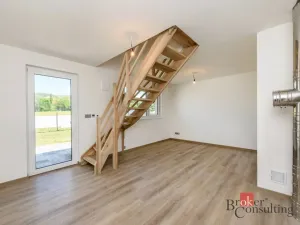 Prodej bytu 4+kk, Dlouhá Ves, 69 m2