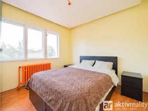 Prodej rodinného domu, Praha - Komořany, Nad teplárnou, 260 m2