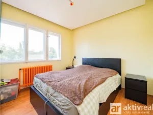 Prodej rodinného domu, Praha - Komořany, Nad teplárnou, 260 m2