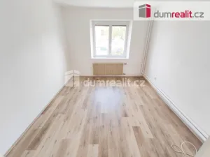 Pronájem bytu 3+1, Praha - Řepy, Krolmusova, 80 m2