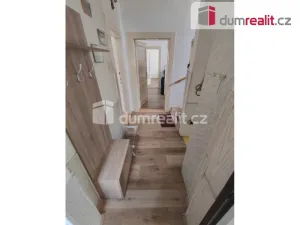 Pronájem bytu 3+1, Praha - Řepy, Krolmusova, 80 m2