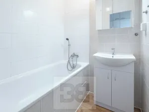 Pronájem bytu 3+1, Český Brod, 28. října, 73 m2