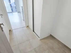 Pronájem bytu 1+kk, Praha - Háje, Výstavní, 38 m2