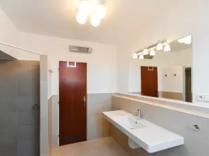 Pronájem kanceláře, Praha - Kunratice, Ke hrádku, 417 m2