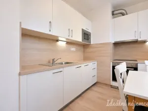 Pronájem bytu 1+kk, Brno - Žebětín, Žabí, 40 m2