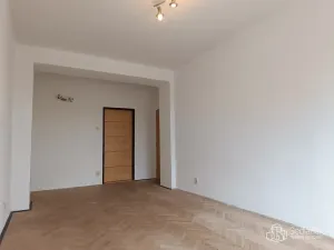 Pronájem bytu 2+1, Sokolov, Sokolovská, 53 m2