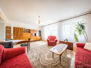 Prodej bytu 3+1, Hodonín, nám. B. Martinů, 71 m2